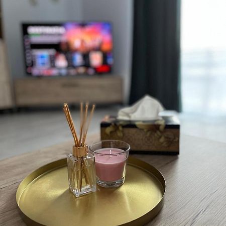 Appartamento Apartament Modern Cu O Camera Timisoara Esterno foto