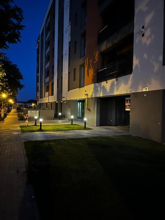 Appartamento Apartament Modern Cu O Camera Timisoara Esterno foto